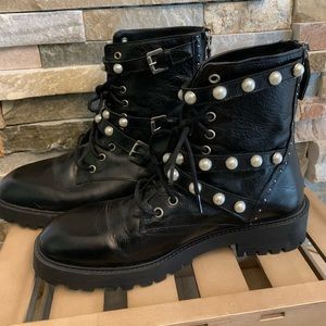 Pearl detailed combat boots